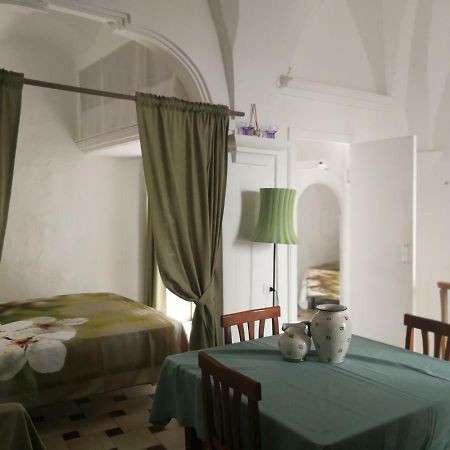 דירות אוסטוני Casa La Chicca Di Gina מראה חיצוני תמונה